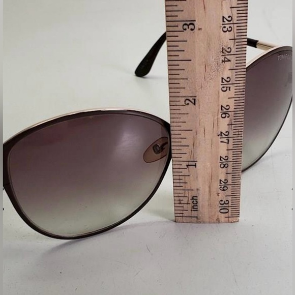 Tom Ford Gray/ Brown Tortoise Shell Sunglasses Prescription - Picture 6 of 10
